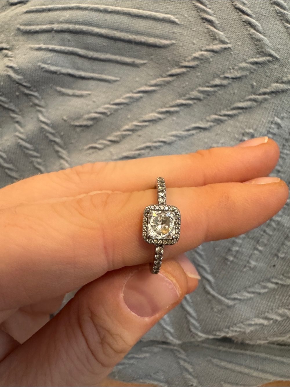 Pandora Silver Halo Cushion-Cut Ring with Clear Stone